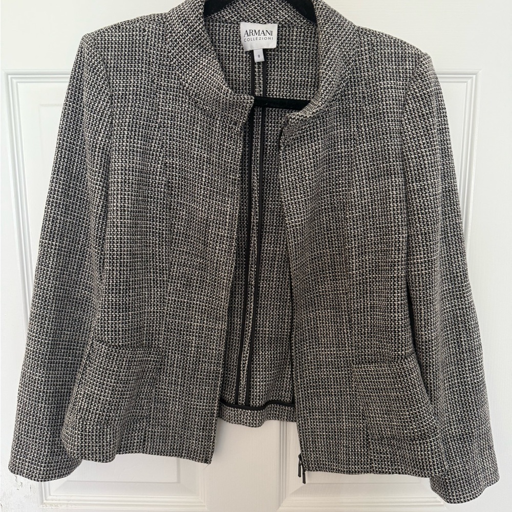 Giorgio Armani Women's Black and White Tweed Blazer